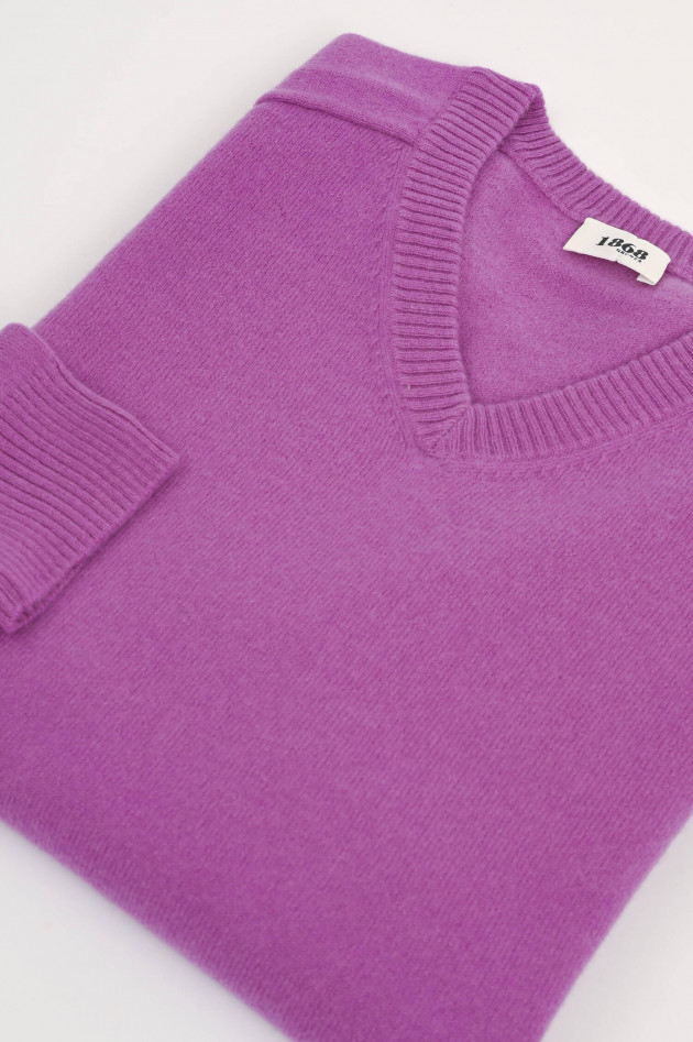 1868 Cashmere V-Neck Pullover in Lila