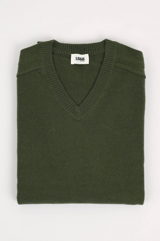 1868 Cashmere V-Neck Pullover in Dunkelgrün