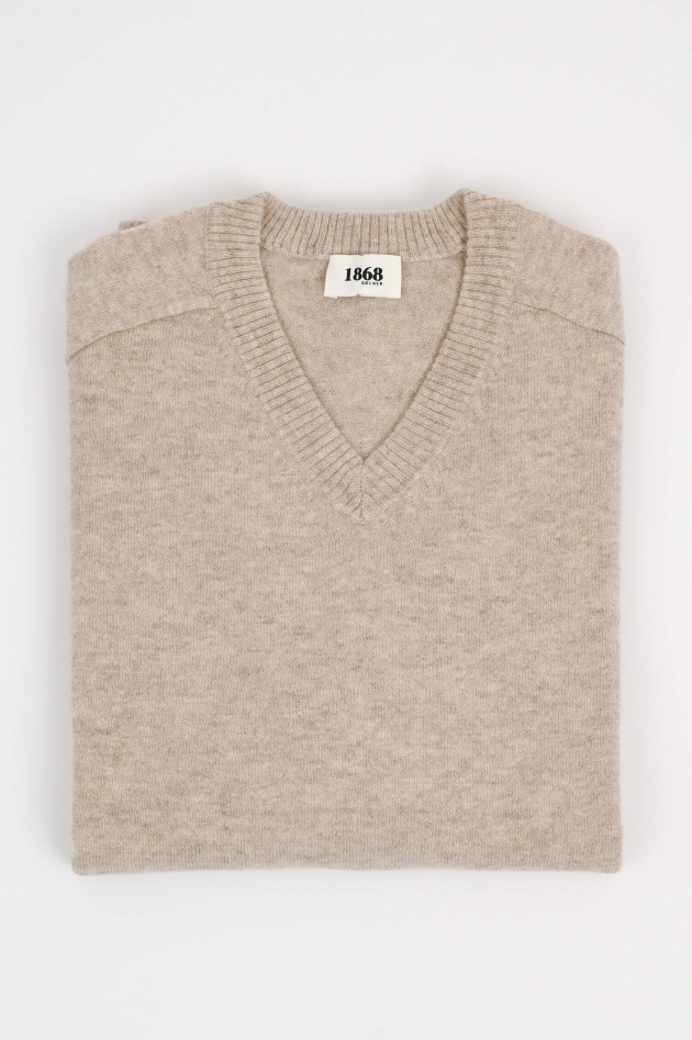 1868 Cashmere V-Neck Pullover in Beige