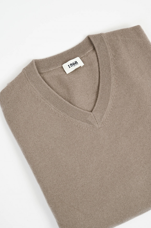 1868 Cashmere-Pullover mit V-Neck in Roasted Cashew