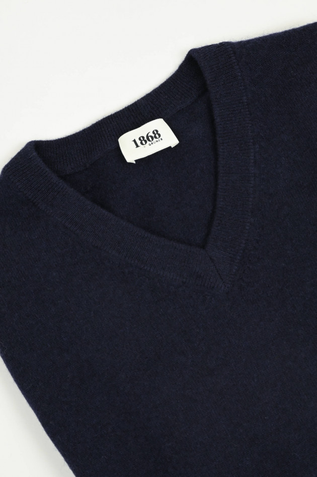 1868 Cashmerepullover mit V-Neck in Marine