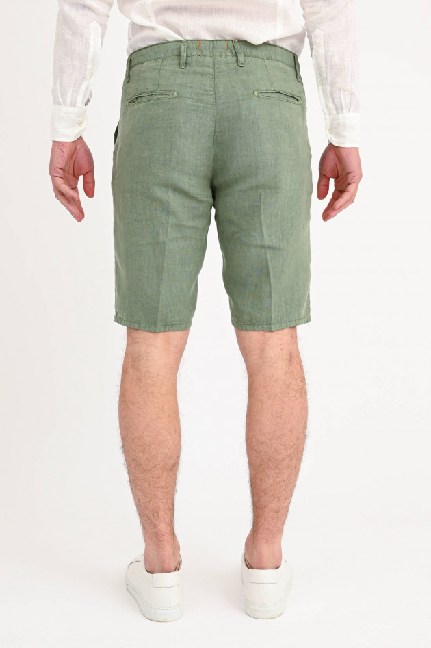 1868 Leinenshorts in Oliv