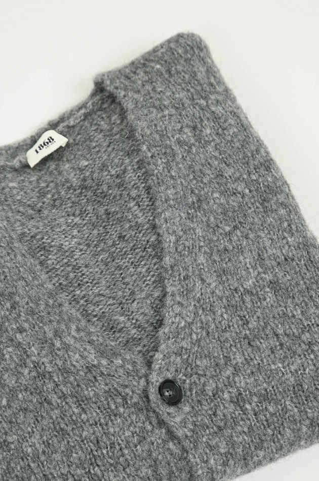 1868 Strickweste aus Woll-Mix in Grau meliert