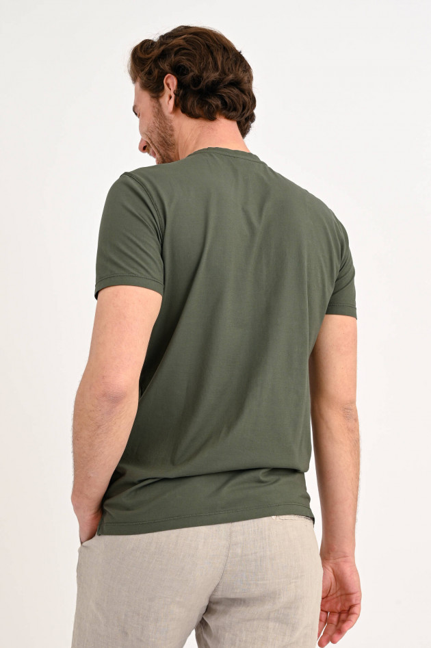 1868 Basic T-Shirt in Oliv