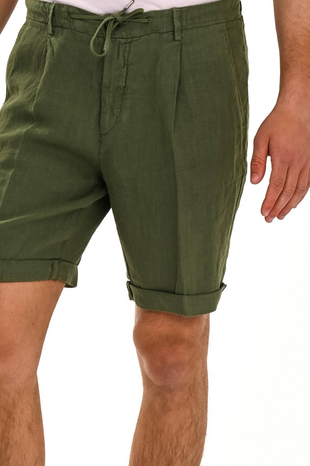 40Weft Leinen Shorts COACHBE in Oliv