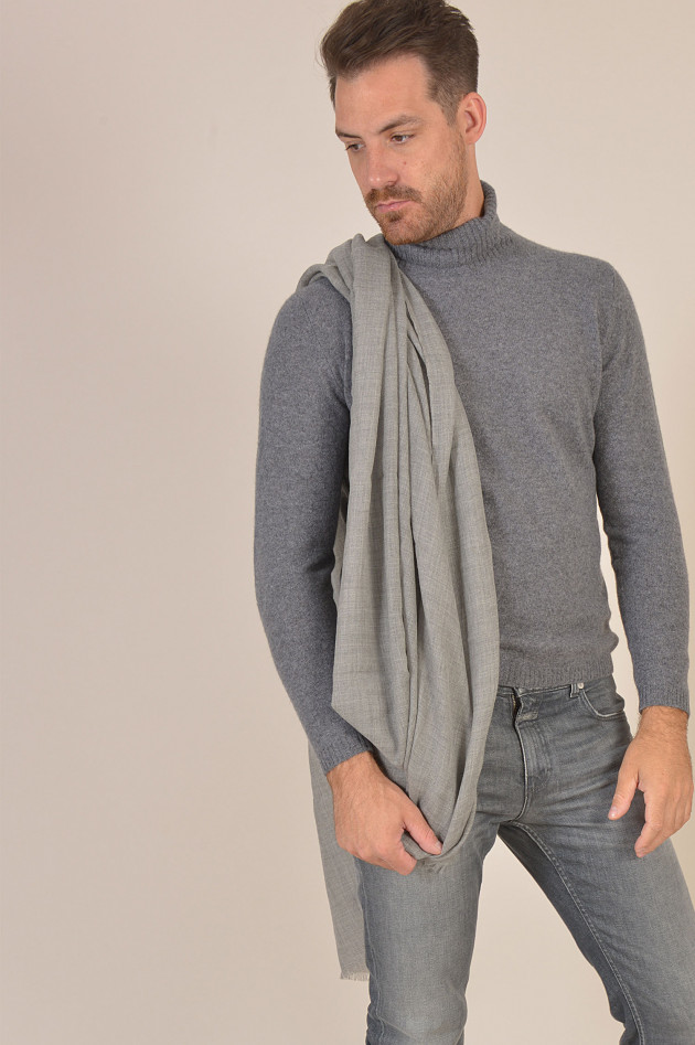 andrea's 1947 Schal aus Cashmere in Grau