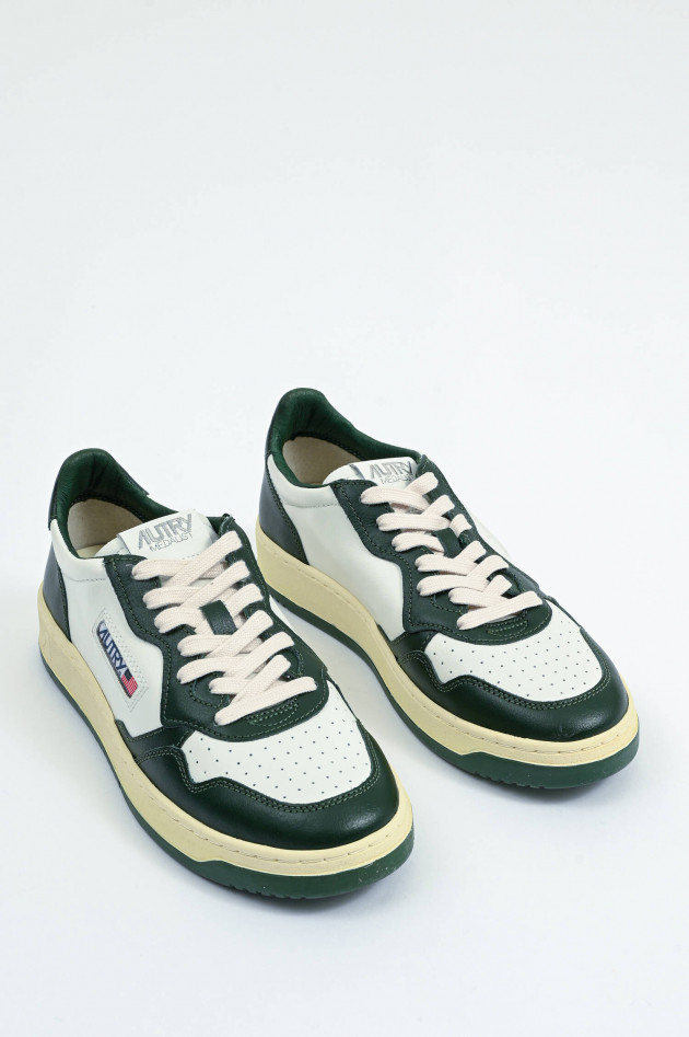 Autry  Sneaker MEDALIST LOW in Weiß/Dark Green