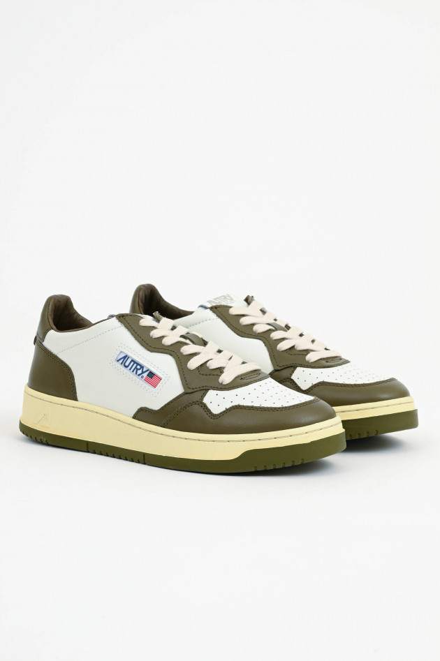 Autry Sneaker MEDALIST LOW in Weiß/Oliv