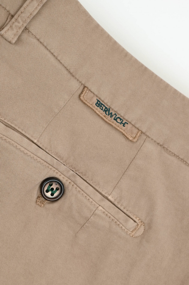 Berwich Hose MORELLO in Noce