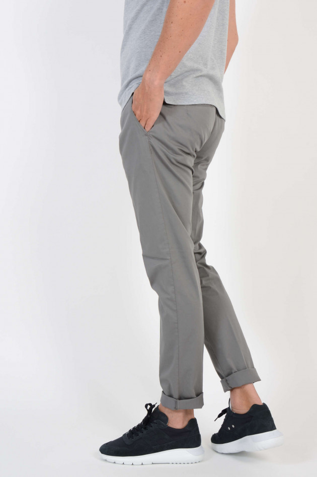 Berwich Baumwoll-Chino in Taupe