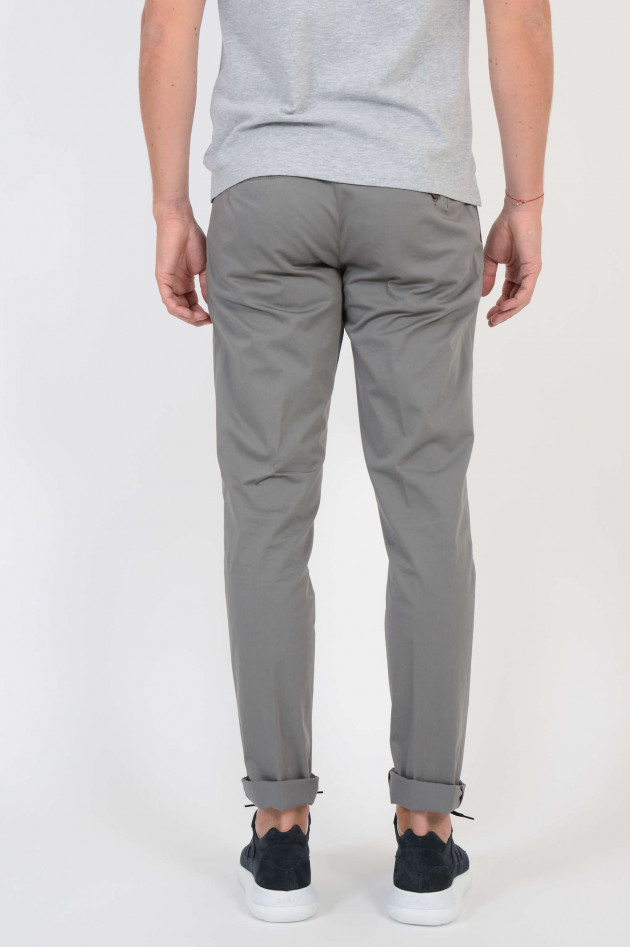 Berwich Baumwoll-Chino in Taupe