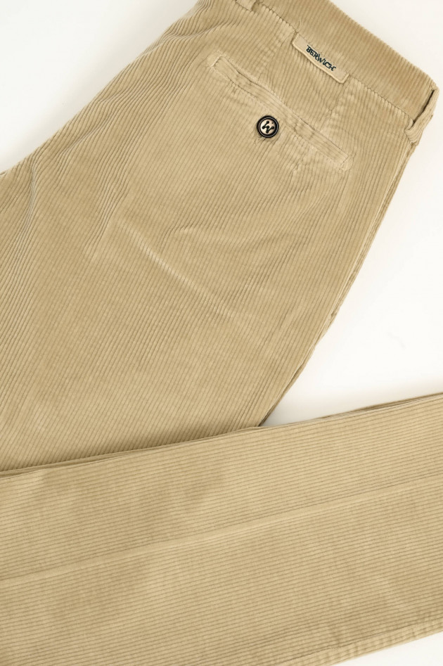 Berwich Cordhose MORELLO in Beige