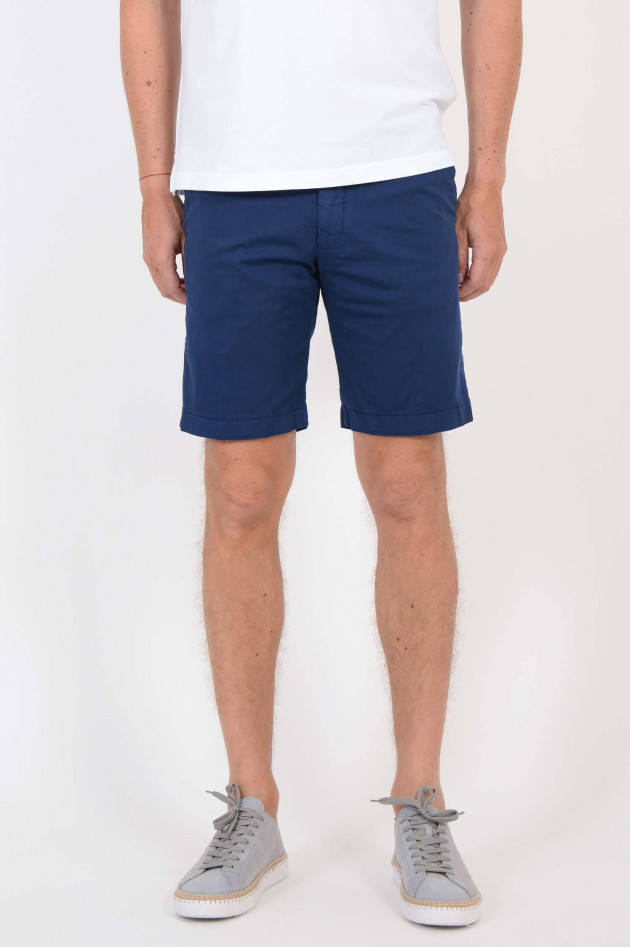 Berwich Short in Blau