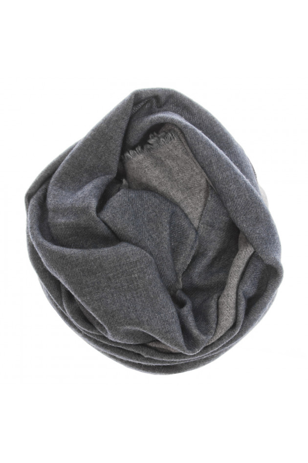 andrea's 1947 Cashmereschal in Blau/Grau