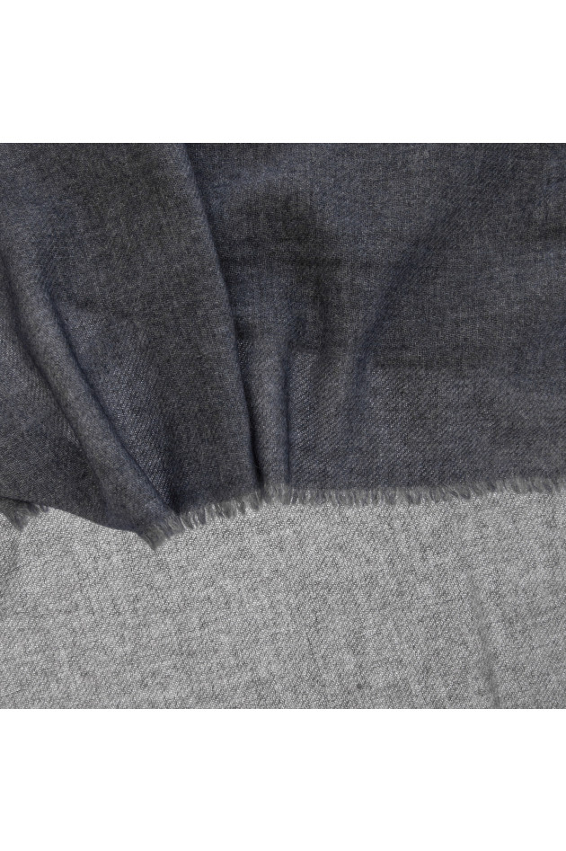 andrea's 1947 Cashmereschal in Blau/Grau