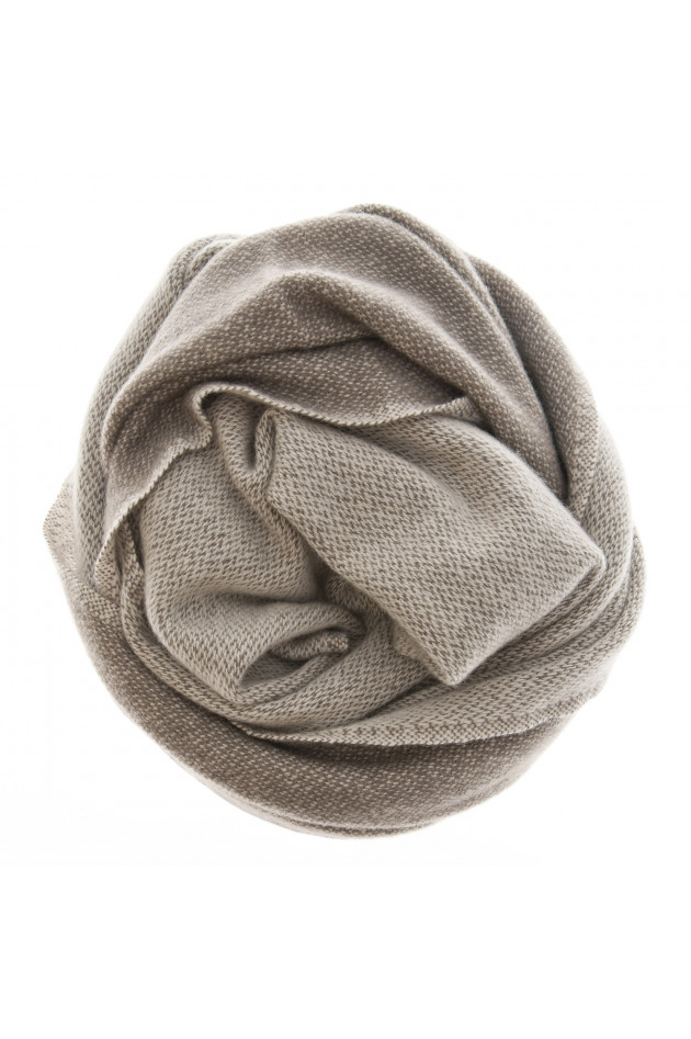 andrea's 1947 Cashmereschal in Taupe
