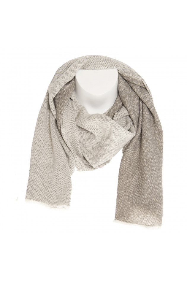 andrea's 1947 Cashmereschal in Taupe