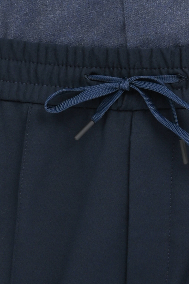 Circolo 1901 Hose mit fixierter Bügelfalte in Navy