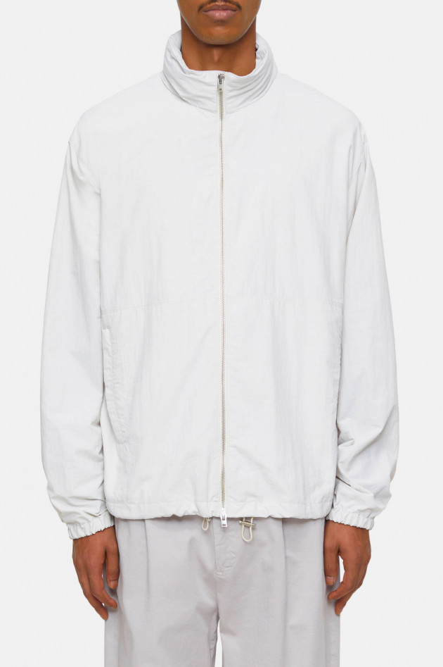 Closed Windbreaker in Ecru