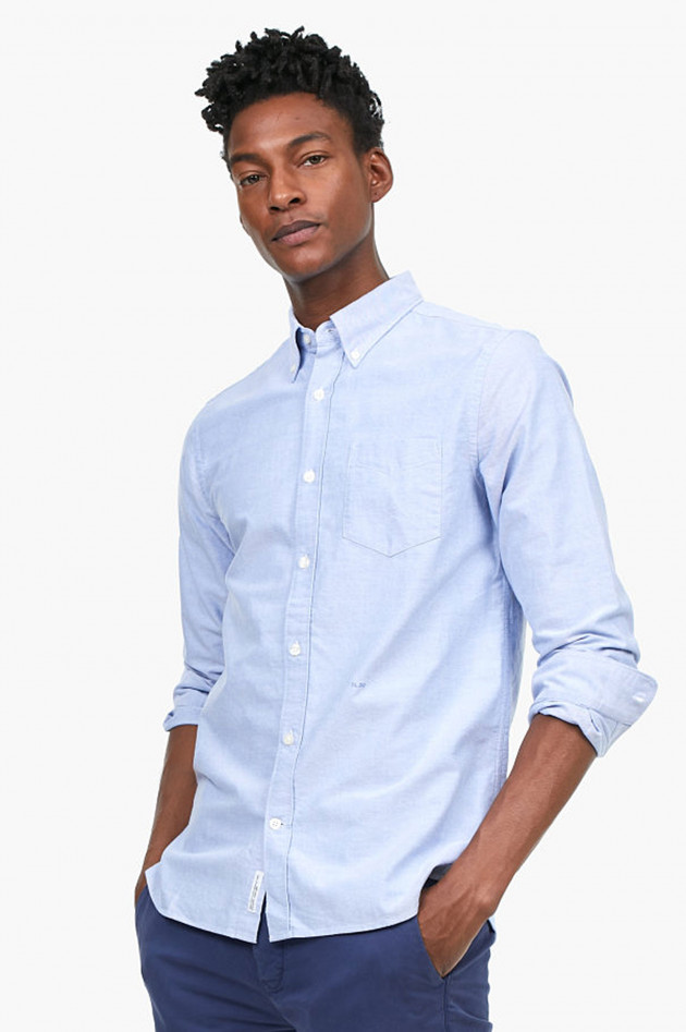 Closed Button - Down - Hemd in Blau