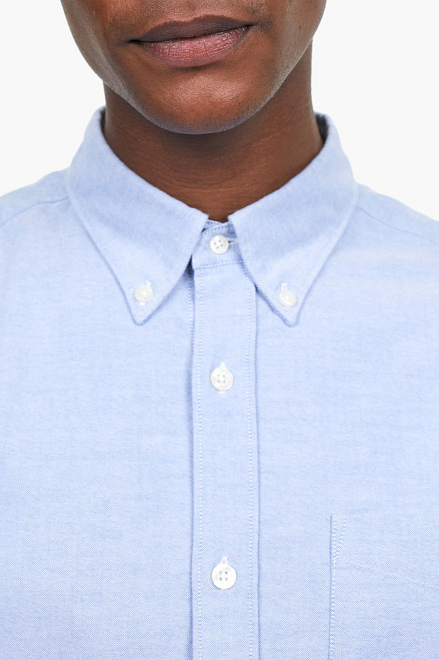 Closed Button - Down - Hemd in Blau