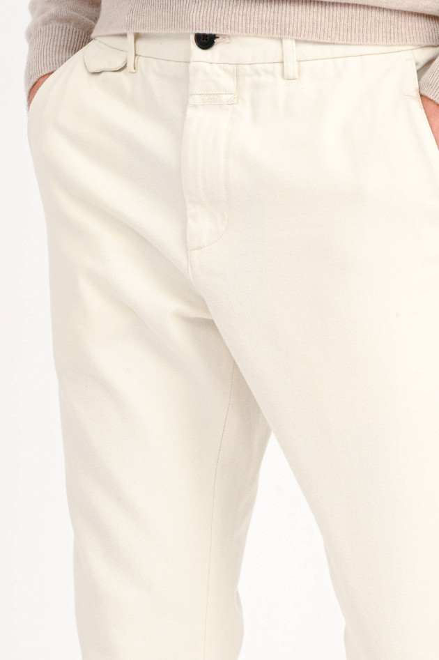 Closed Hose aus Bio-Baumwolle in Creme