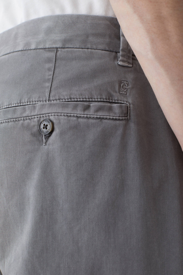 Closed Chino TACOMA TAPERED in Grau