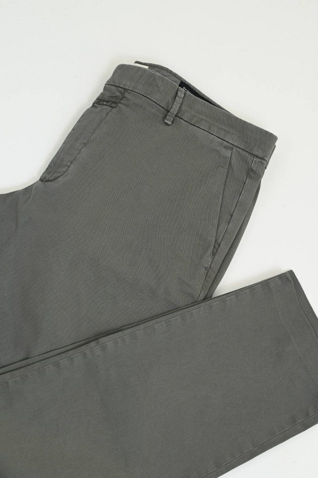 Closed  Baumwollhose CLIFTON TRUE L31 in Led Grey