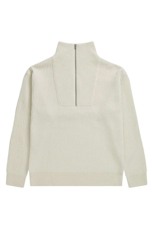 Closed Half-Zip Jumper in Natur