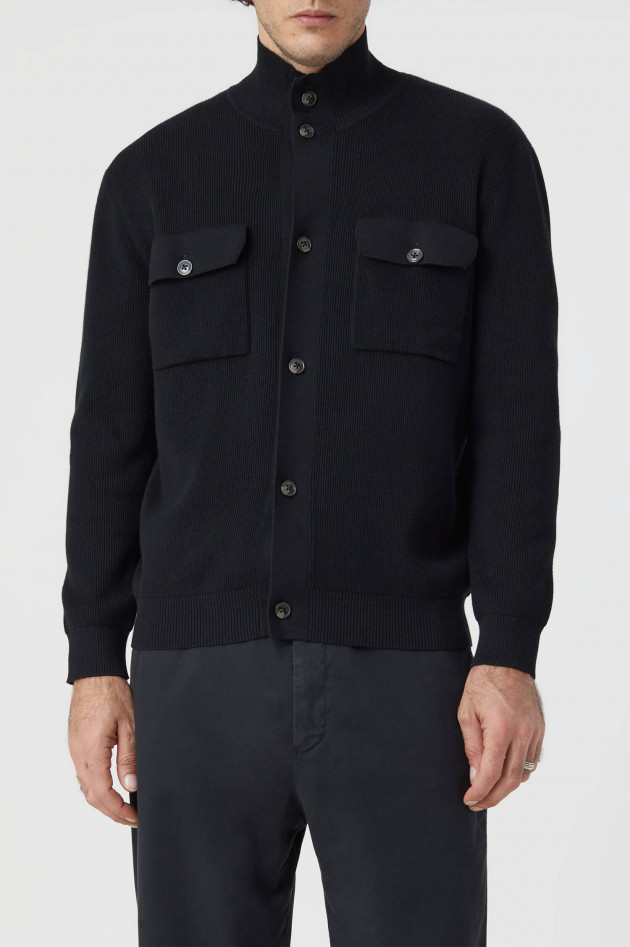 Closed Rippstrick Cardigan in Schwarz