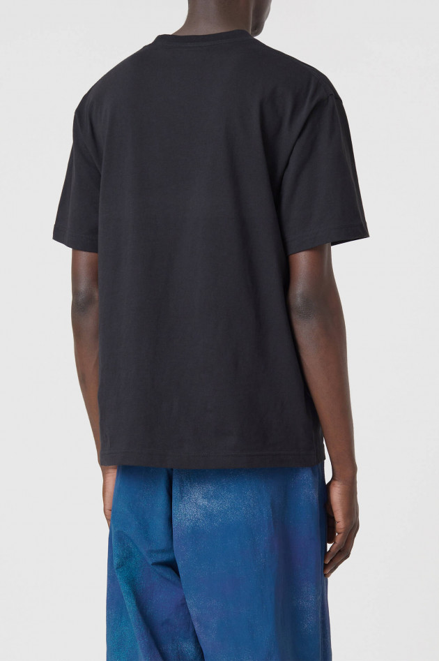Closed T-Shirt mit Schriftzug in Schwarz