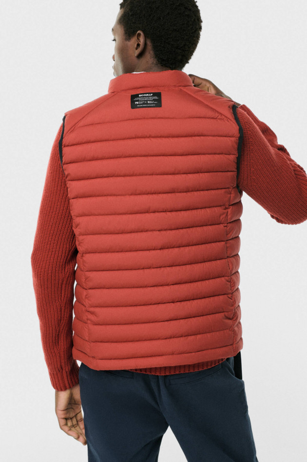 Ecoalf Nachhaltiges Stepp-Gilet CARDIFF in Chilli Rot