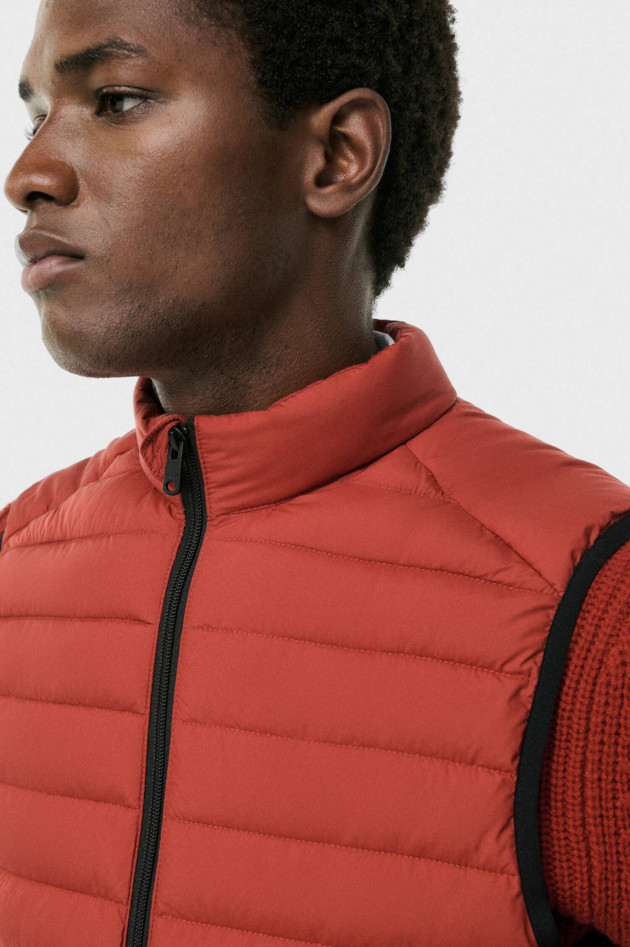 Ecoalf Nachhaltiges Stepp-Gilet CARDIFF in Chilli Rot