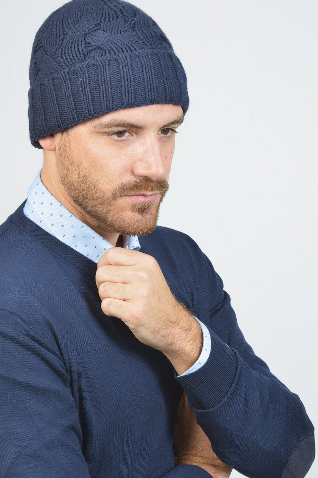 Hackett London Mütze mit Zopfstrick in Navy