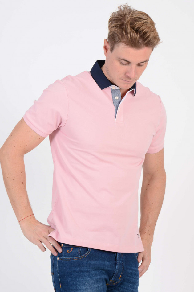 Hackett London Poloshirt mit dunkelblauem Kragen in Rosa