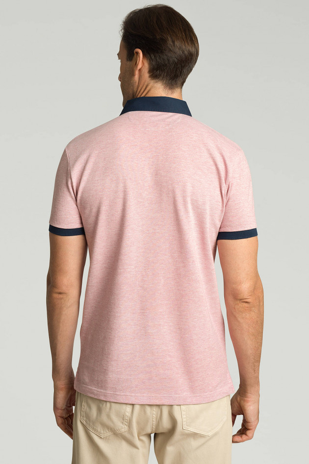 Hackett London Poloshirt mit Kontrastkragen in Rosa