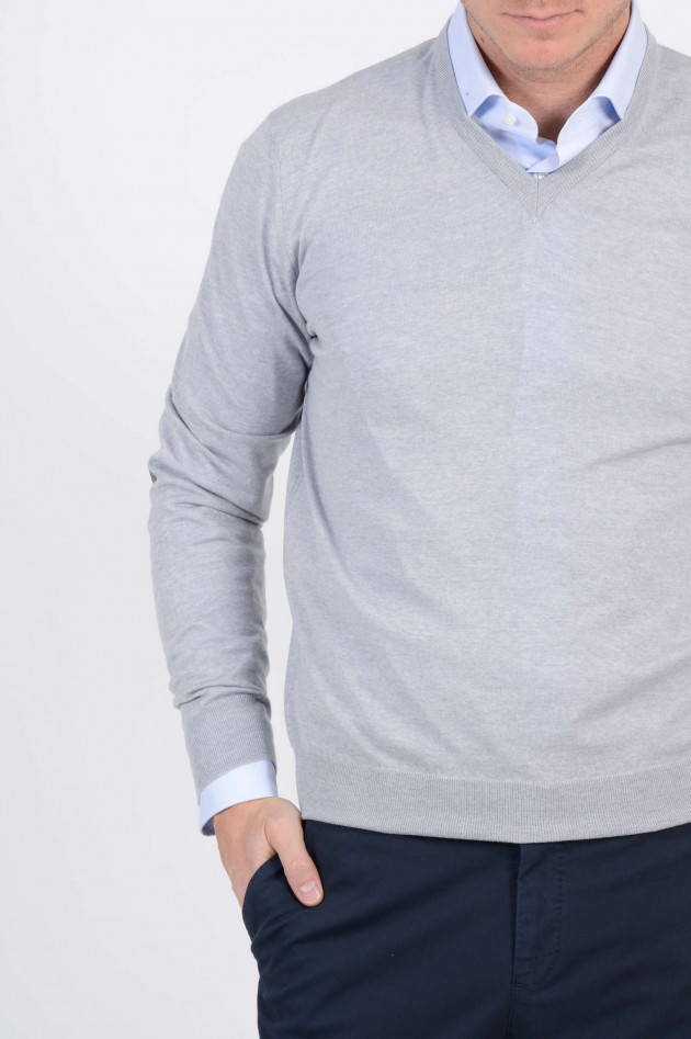 Hackett London V-Pullover in Hellgrau