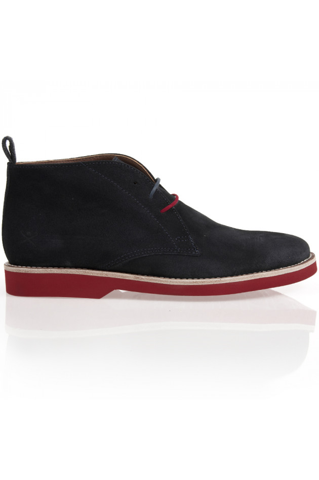 Schnürer von dem Modelabel HAKETT LONDON