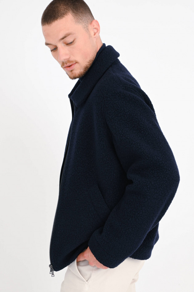 Harris Wharf London Teddy-Bomberjacke aus Faux Fur in Navy