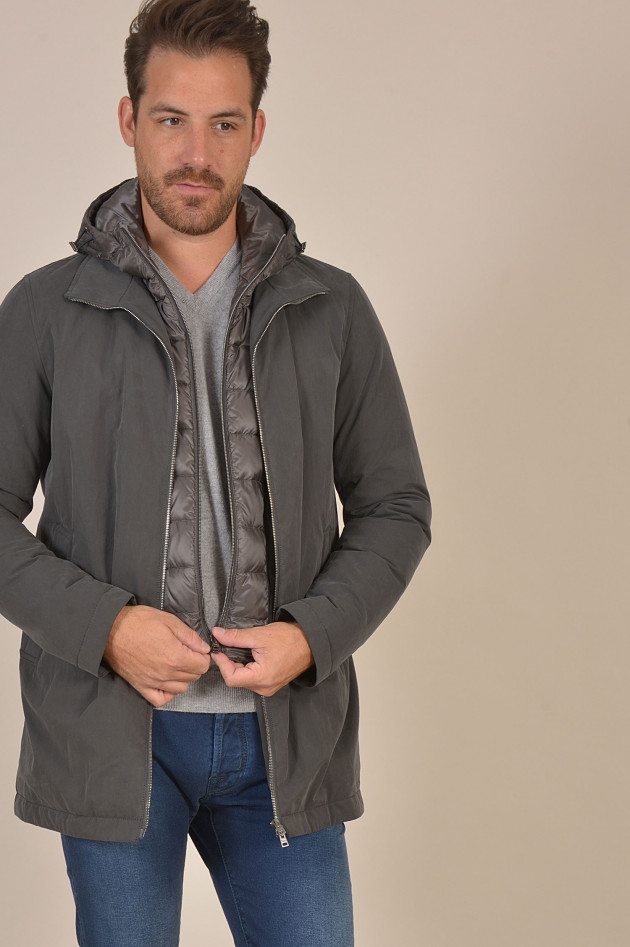 Herno Jacke mit Innenlayout aus Daunen in Antra