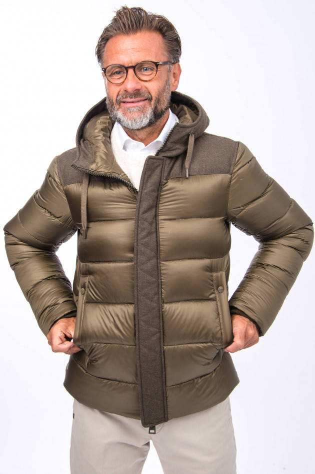 Herno Daunenjacke in Oliv