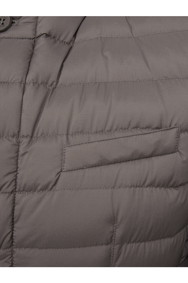 Herno Leichtdaunenjacke in Taupe
