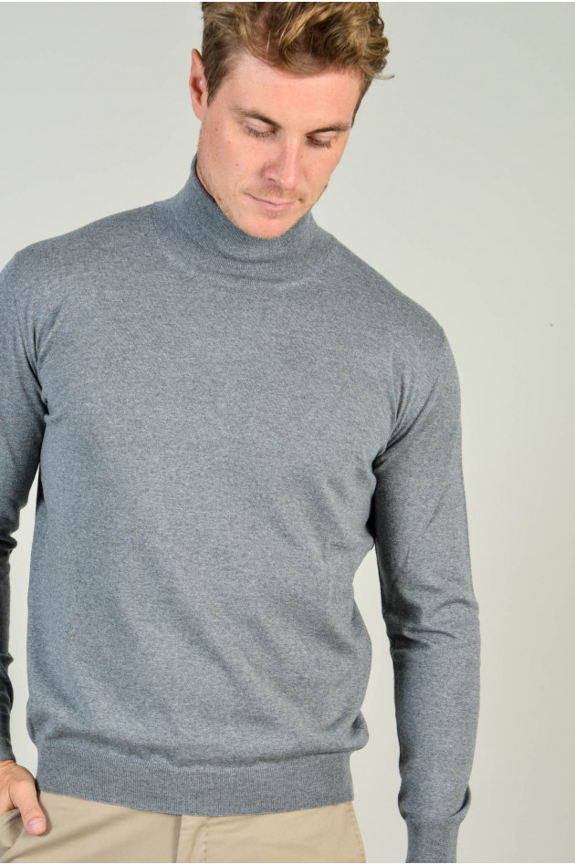 1868 Rollkragenpullover aus Merinowolle in Grau