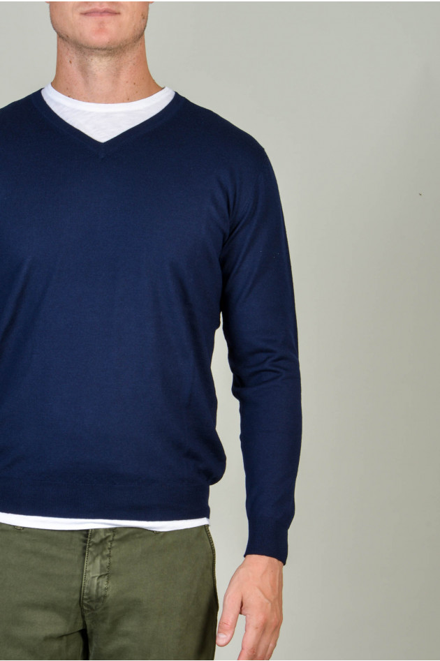 1868 V-Pullover in Navy