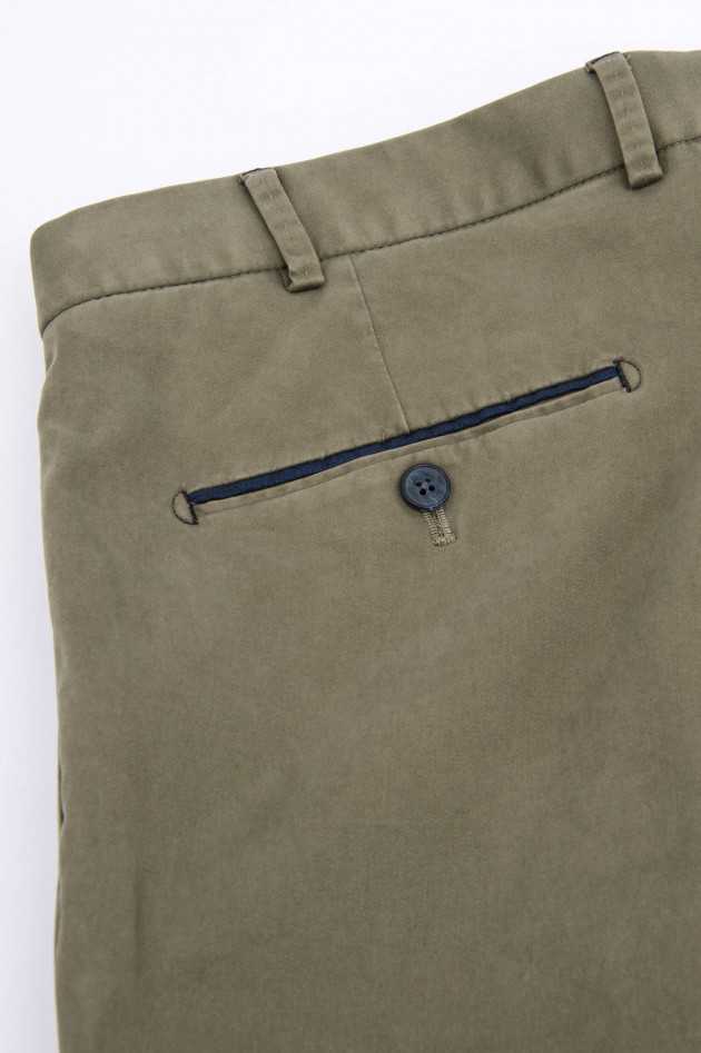 Hiltl Hose TEAKER in Oliv