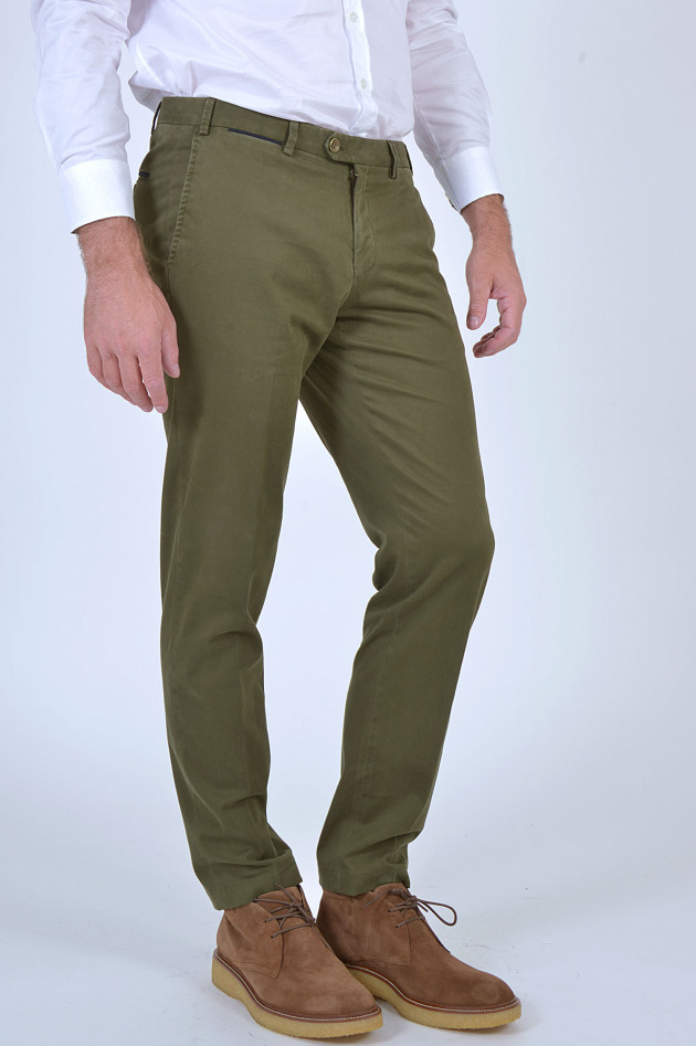 Hiltl Chino TEAKER in Oliv