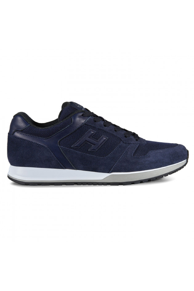 Hogan Sneaker in Navy