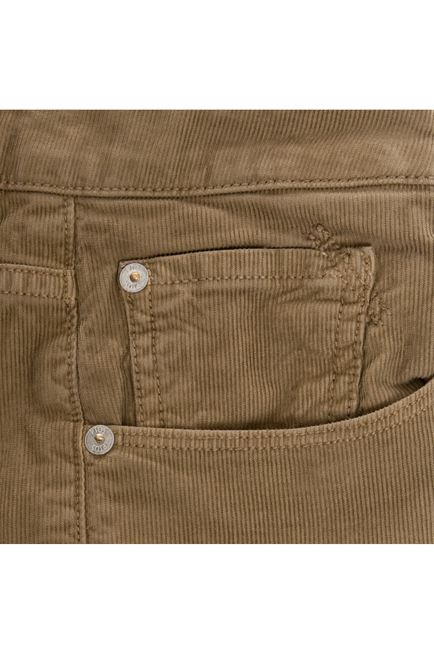 PT01+PT05 Hose in Sand