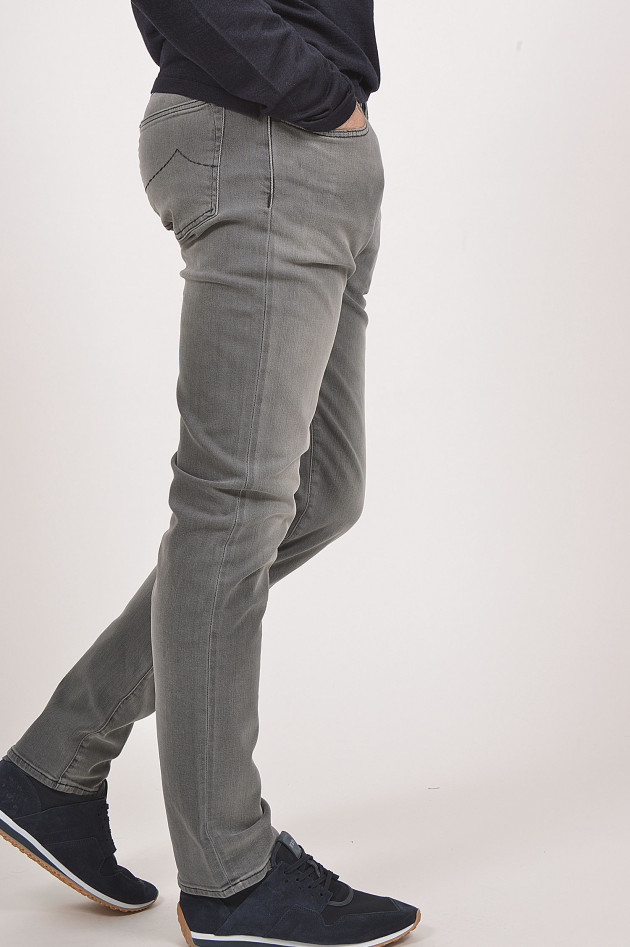 Jacob Cohën Jeans in Grau