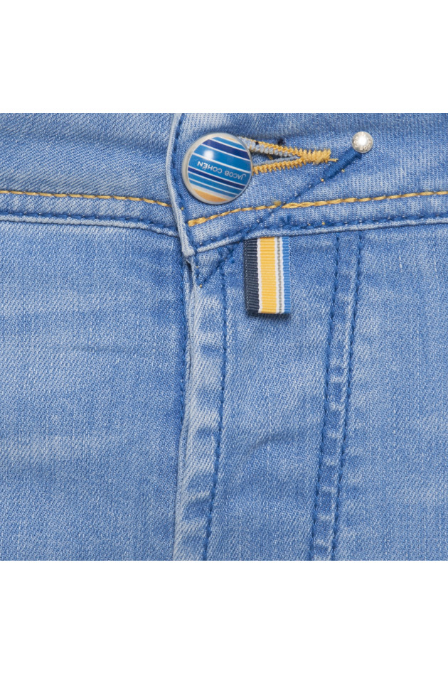 Jacob Cohën Jeans in Hellblau